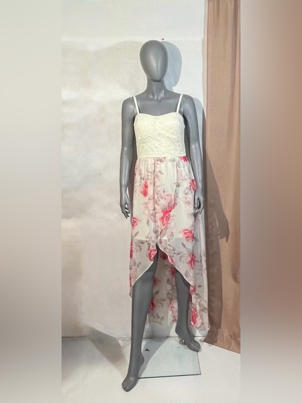 NWT Lily Rose Large White & Pink High-Low Maxi Floral Lace &  Chiffon Sun Dress
